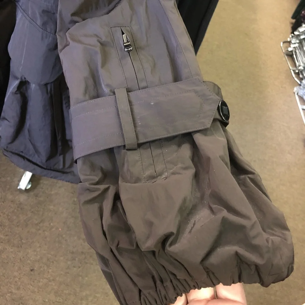 Jacket - Picture 5 of 8